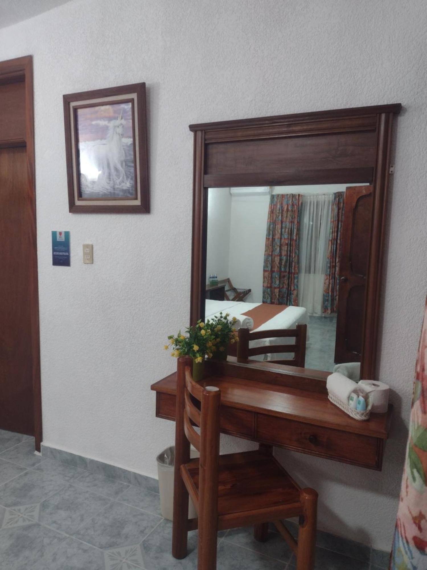 Hotel Hf Hacienda San Francisco Puente Nacional Quarto foto